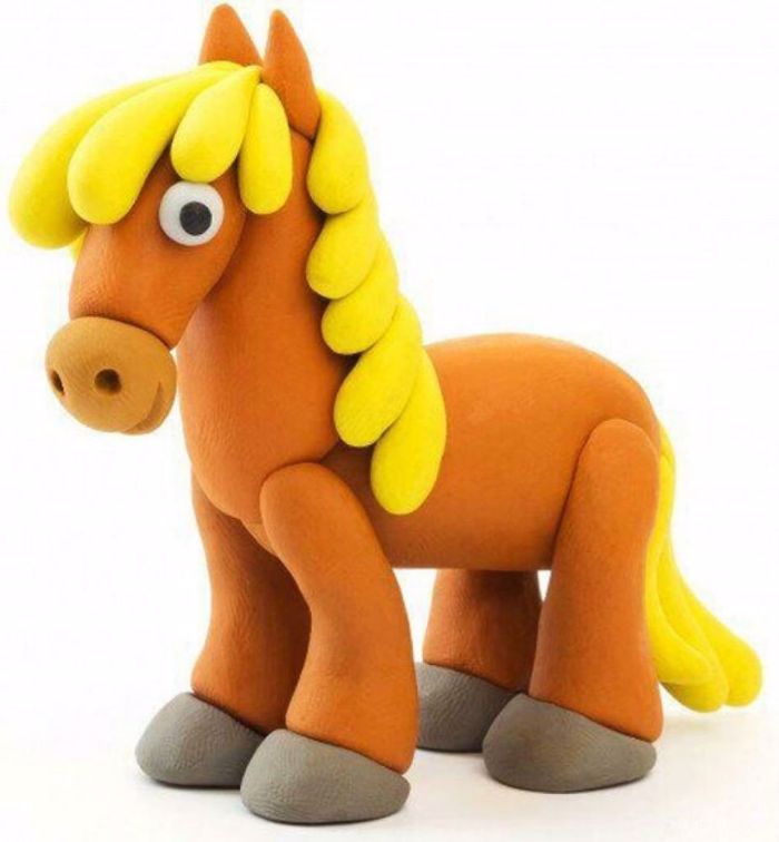 HEY CLAY HORSE