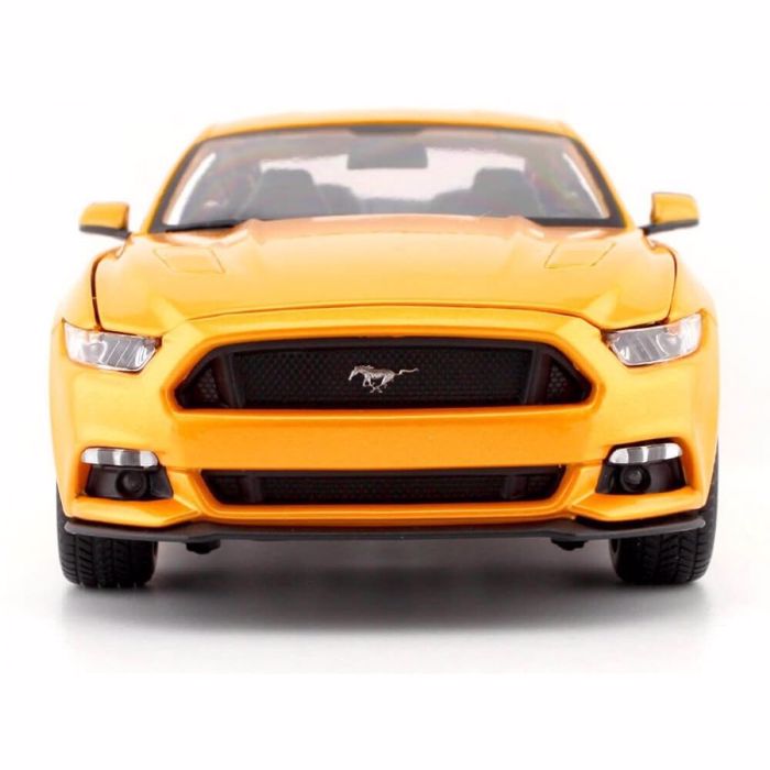 MAISTO 1/18 2015 FORD MUSTANG MAISTO 1/18 2015 FORD MUSTANG