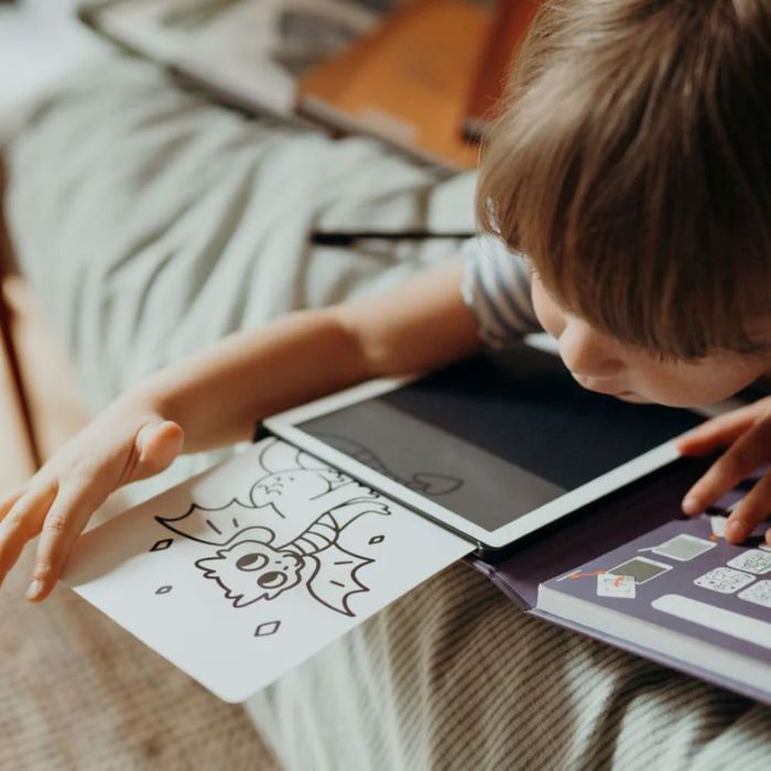 KIDYWOLF MINI TABLET ZOGAFIKIS ME 30 KARTES- OCEAN & PIRATES