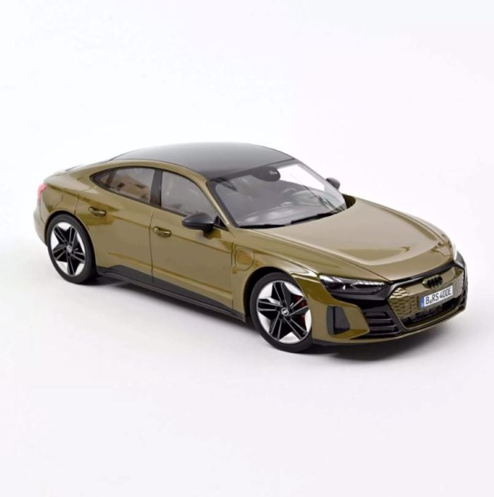 MAISTO 1/24 AUDI R5 E-TRON GT