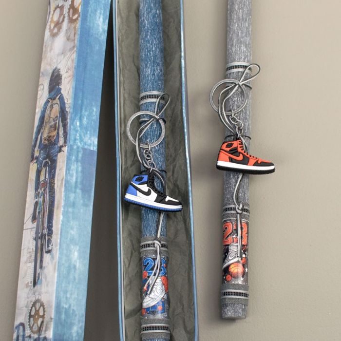 LAMPADA ME MPRELOK PAPOuTSI MPASKET