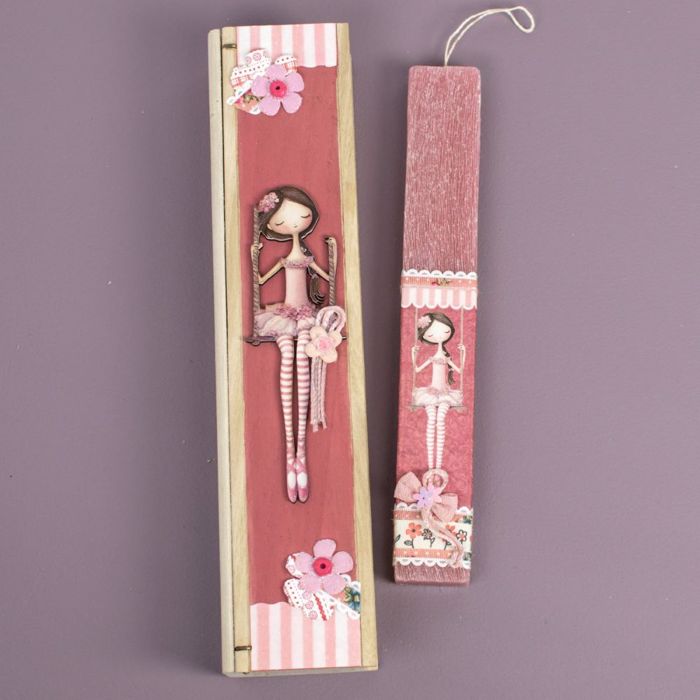 LAMPADA PLAKE ZOGAFISTI KORITSI SE KOuNIA ME XuLINI ThIKI