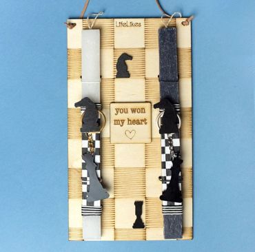 LIFELIKES ΛΑΜΠΑΔΑ ΠΛΑΚΕ ΖΕΥΓΑΡΙ- ΣΚΑΚΙ ΔΙΠΛΟ