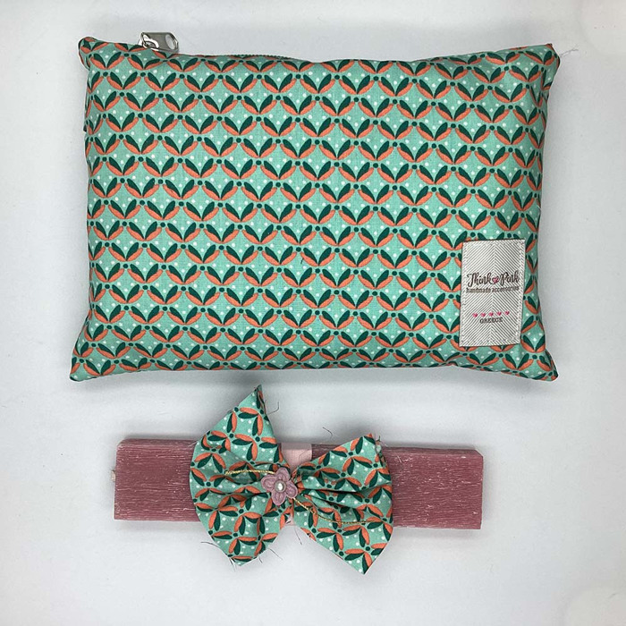 LYXNOC LAMPADA PLAKE KONTI ME TSANTAKI NESESER