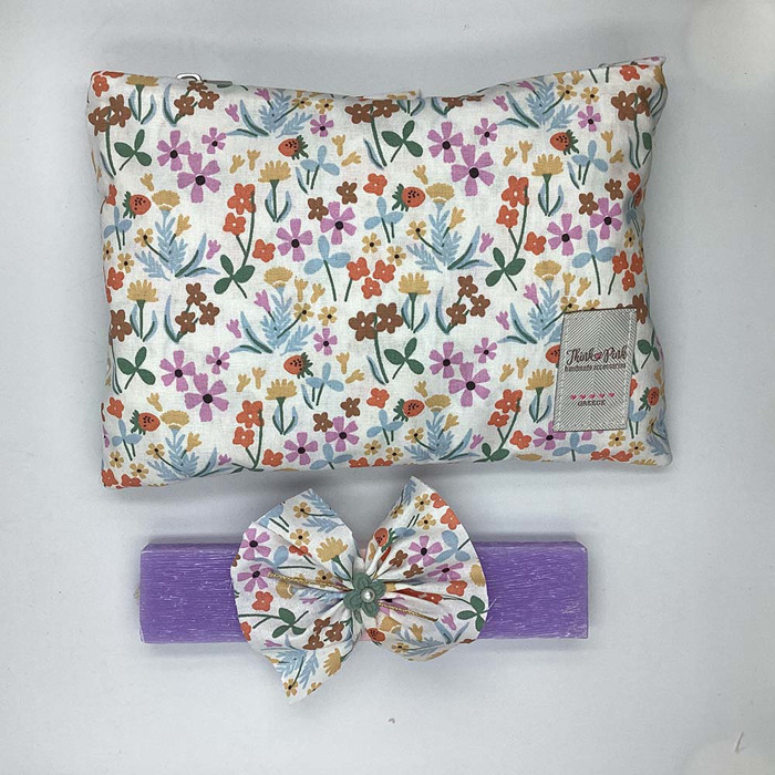 LYXNOC LAMPADA PLAKE KONTI ME TSANTAKI NESESER