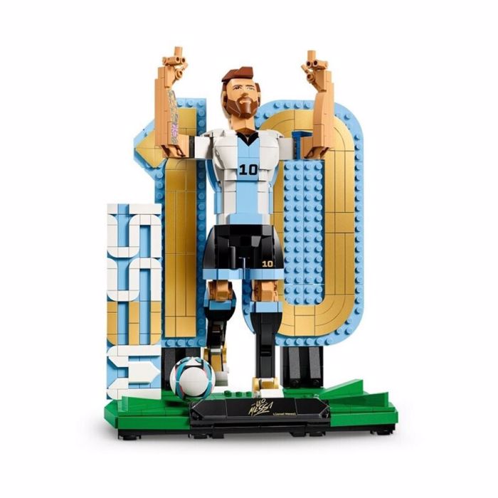 43015 LEGO EDITIONS LIONEL MESSI- SOCCER LEGEND 958pcs