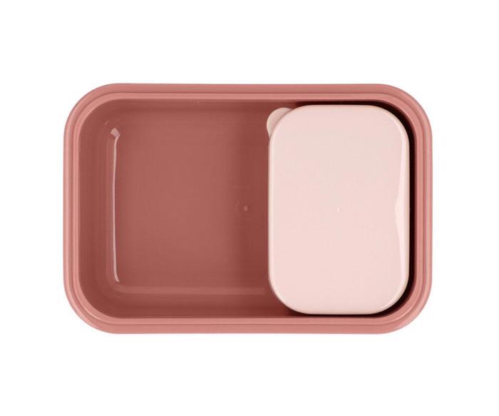 TUTETE FAGTODOXEIO BENTO THE  WOODEN BOY